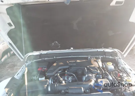 2021 Jeep Wrangler Unlimited Sahara Altitude 4X4 из США, поврежденный, VIN 1C4HJXEG3MW782859